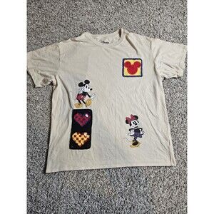 Disney Happy Moments Women’s T-Shirt Crocheted Patches & Characters Size XL